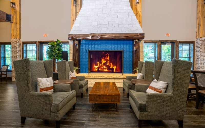 Clubhouse & Interior Amenities